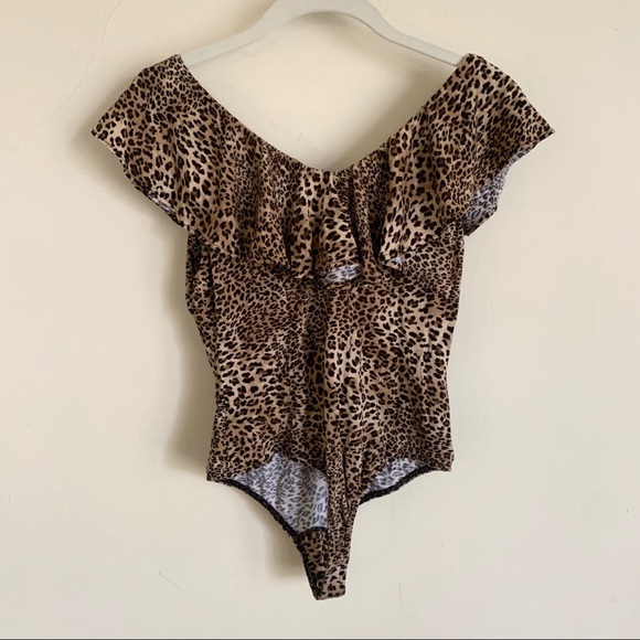 🆕 Ruffled Leopard-Print Bodysuit - Picture 5 of 8